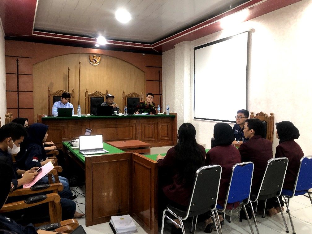 Observasi Sidang di Pengadilan Negeri